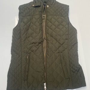 Green Vest from Francesca’s new green small